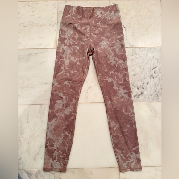 Vuori Pants - Vuori Womens Clean Rose Pink High Rise Elevation Legging 24” Gym Stretch -Size S